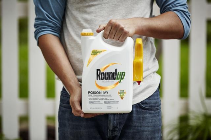 Roundup Ready-To-Use Poison Ivy Plus Brush Killer, 1 Gal. - Kills Even the Toughest Weed