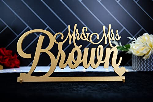 Custom Mr Mrs sign, Wedding Sweetheart Table Decor, Head Table Sign, Wedding Name Sign Lavan FONT