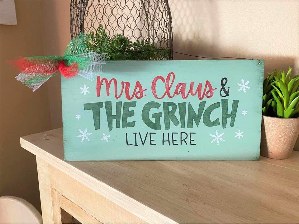 The Grinch Lives Here Winter Holiday Decor Wooden Painted Sign