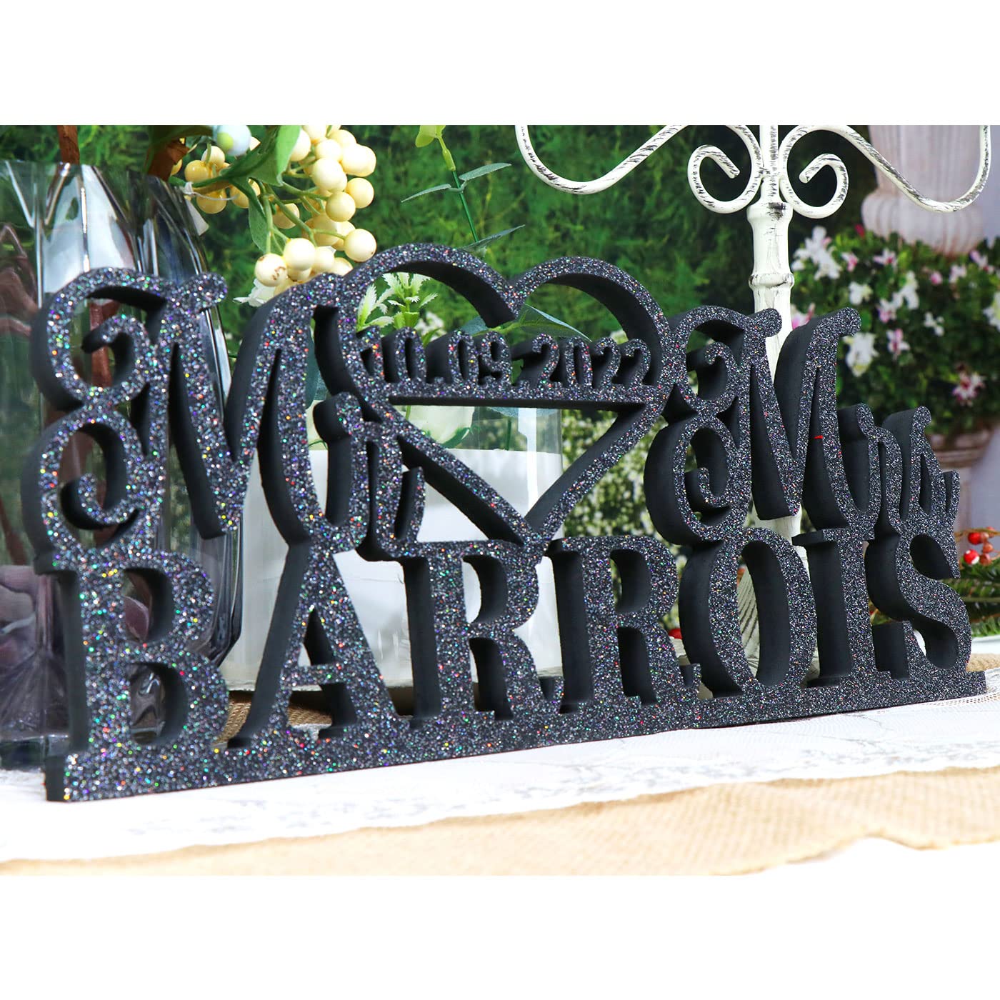 HZGUEOSTB Mr and Mrs Sign for Wedding Table Decorations,Personalized Wedding Signs for Ceremony and Reception,Customized Wedding Date And Last Name,Anniversary Party Valentine's Day Decor (Black)