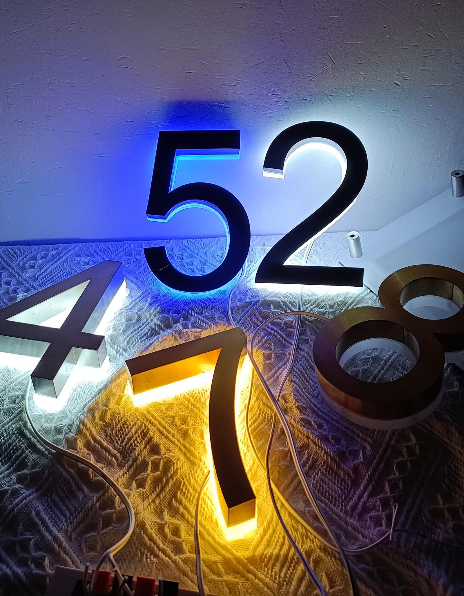 Custom LED House Number Signs, 3D Backlit Illuminated Letters House Number Light Modern Residential Door Plate Metal with Acrylic Address Sign Light up (12inch height, Customize)